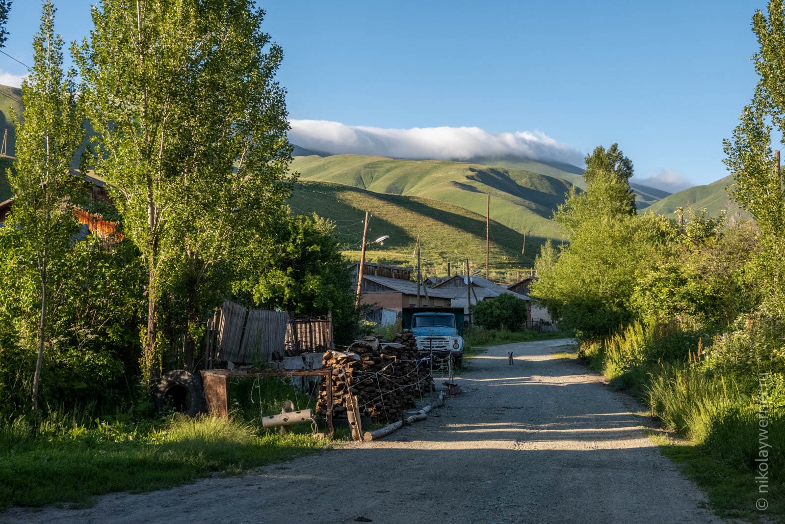 Центральная улица Дзорашена