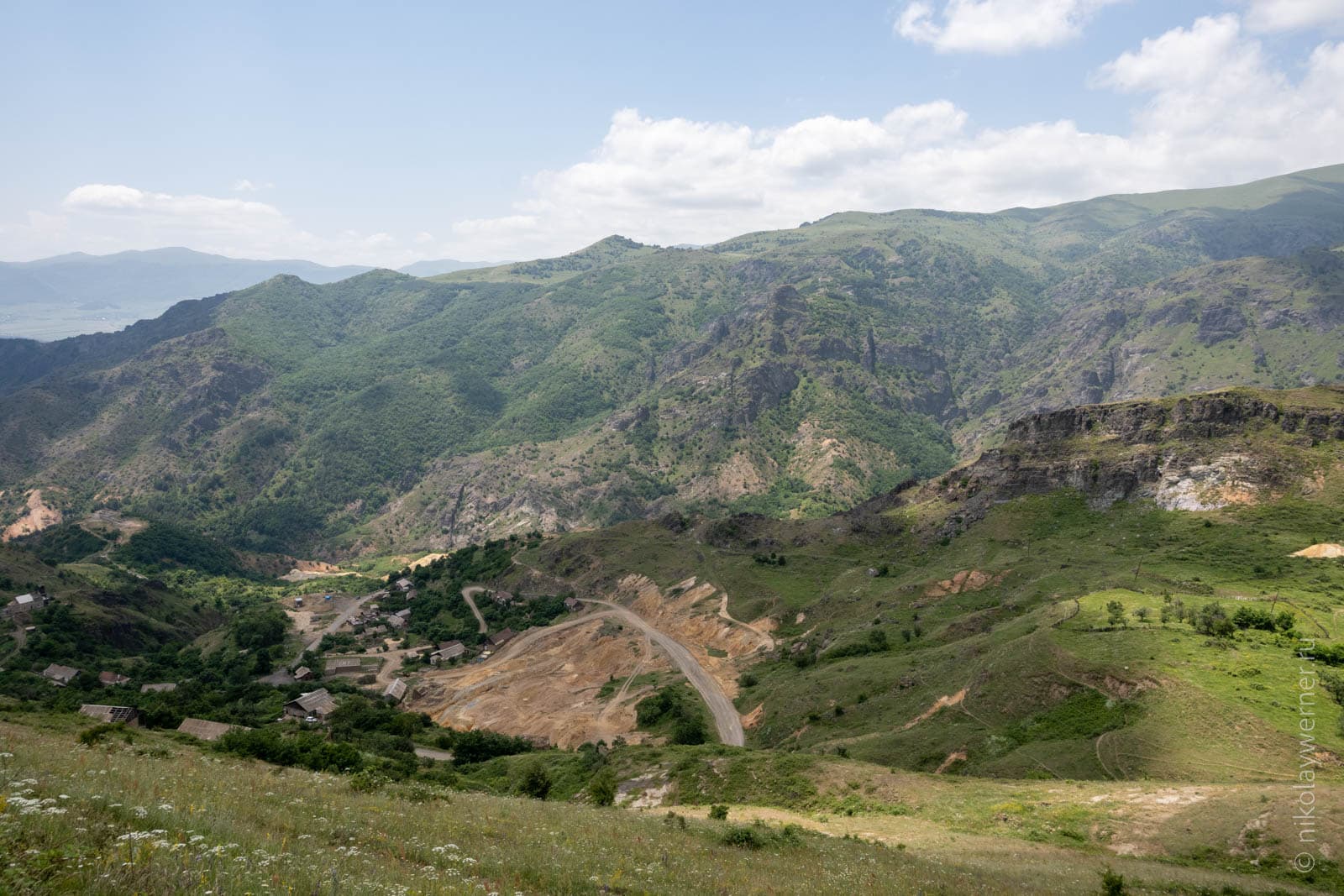 Виды с дороги к селу Джилиза