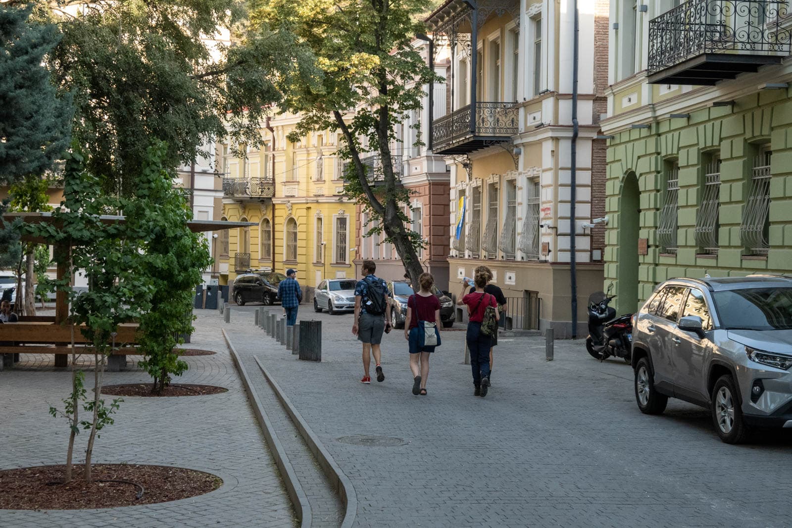 Где-то на улицах Старого Тбилиси